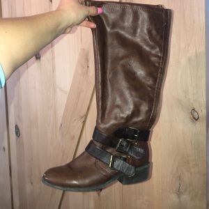 Brown boots